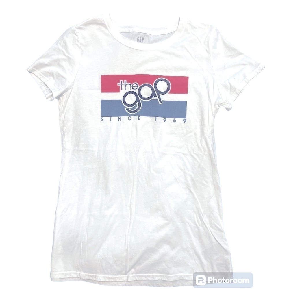Women’s Gap Short Sleeve Tee | Small